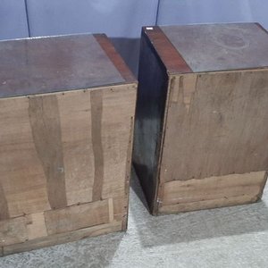 Juego de 2 Mesas de Luz con Cajón y Estante - imagen 3