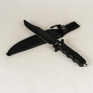 Lote anterior: Set de 2 Cuchillos de Cazador con Vaina Negra
