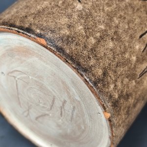 Florero Cilíndrico López Lomba en Cerámica Esmaltada con Diseños de Animales - imagen 10