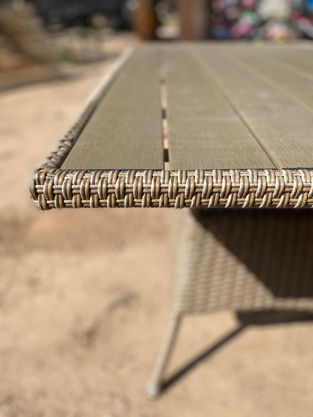 Item mesa-de-patio-color-beige-3 - Image 0