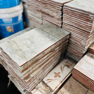 Lote de Guardas y Azulejos Variados - imagen 2