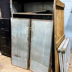 Mueble Metálico de Chapa con Cuatro Puertas - imagen 2