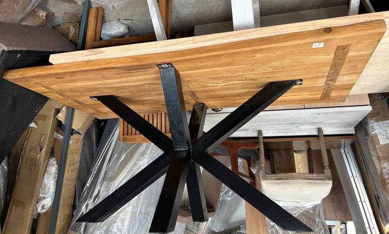 Item 900284 - Image 1