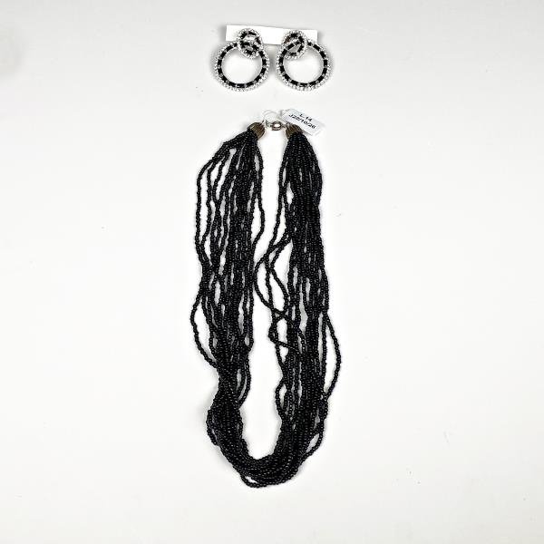 Conjunto de Collar de Mostacillas Negras y Par de Arracadas con Cristales - imagen 1