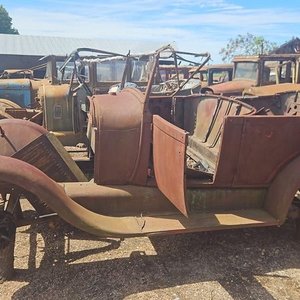 Lote siguiente: Carrocería Ford Phaeton 1928-1929 para Restaurar
