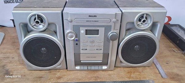 Equipo de Música Philips con Reproductor MP3/CD - imagen 1