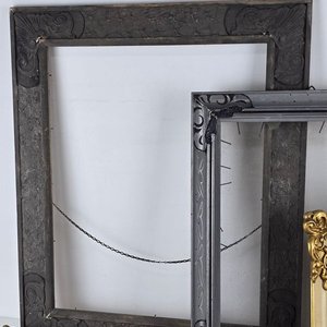 Lote de Marcos Antiguos Ornamentados con Fotografías y Espejo - imagen 2