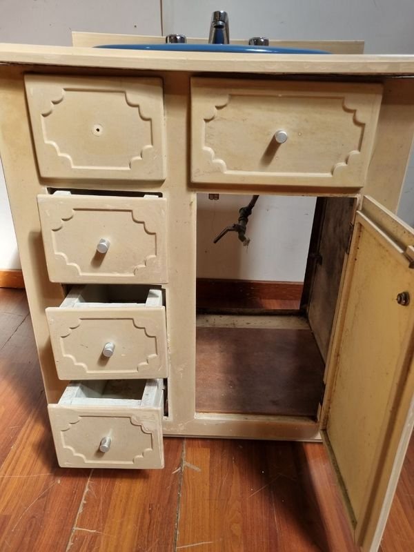 Item 842849 - Image 1