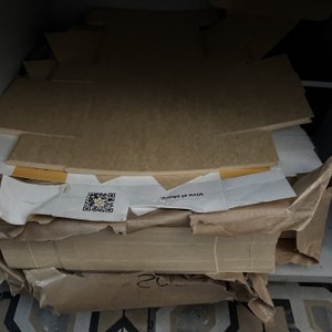 Pack de Embalaje: Botellas Plásticas, Papel Aluminio y Cajas de Cartón - imagen 4