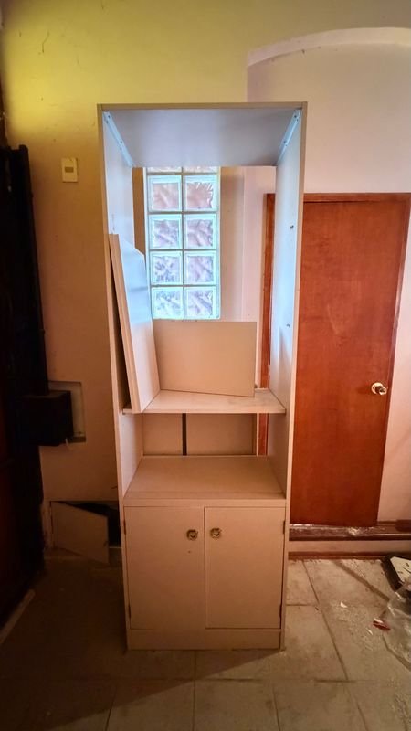 Estantería Vertical de MDF Laminado con Puertas y Estantes