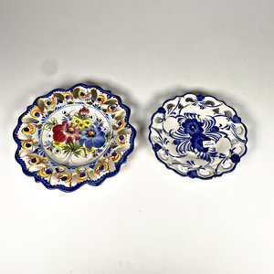 Lote anterior: Dos Platos de Cerámica Decorativos, Uno Portugués