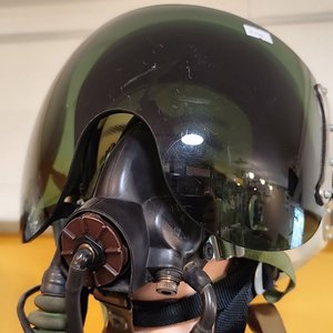 Casco de Piloto Soviético ZSH3 con Mascarilla KM32 y Gorra Interior - Años 60/70 - imagen 2