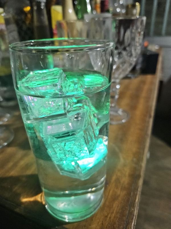 Cubos de colores para barra de tragos - imagen 4