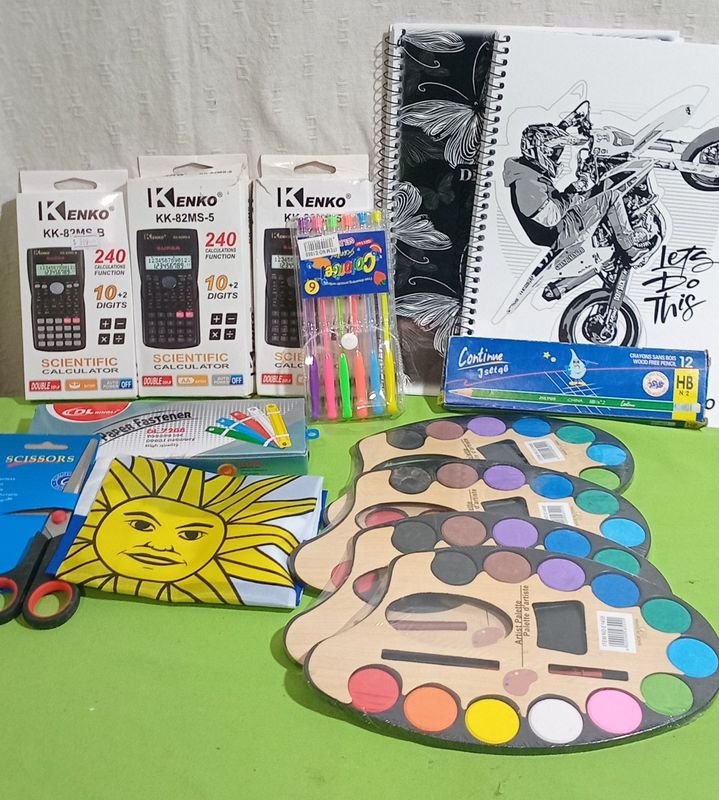 Lote anterior: Colección de útiles escolares