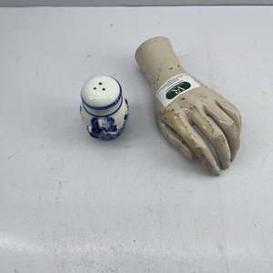 Salero Holandés de Cerámica con Tapa - imagen 4