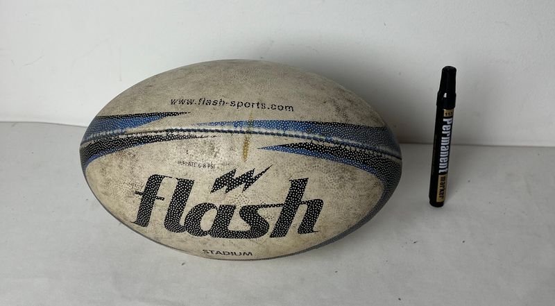 Pelota de Rugby con Logo Flash - imagen 4