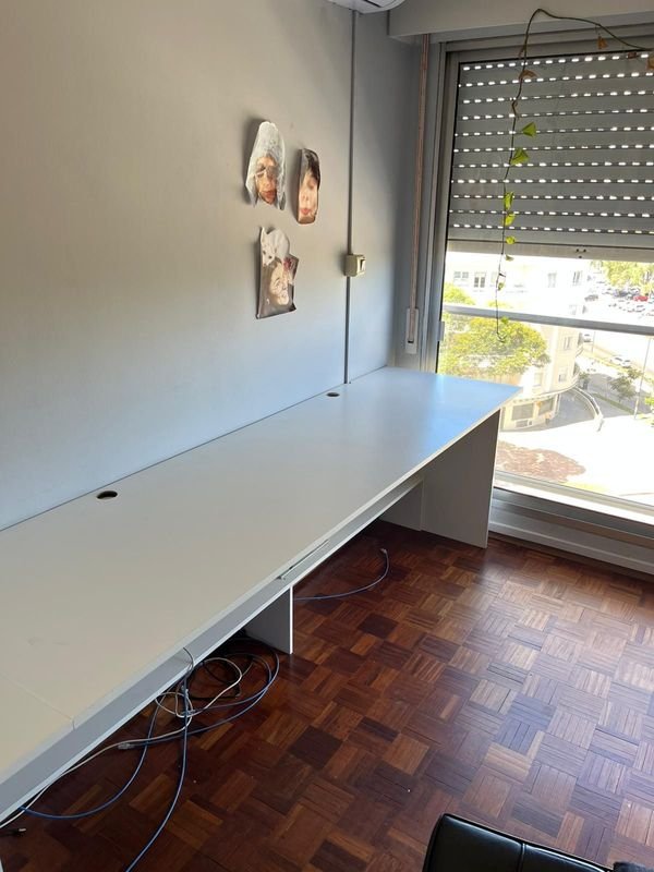 Item 899546 - Image 1