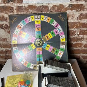 Lote anterior: Juego Trivial Pursuit Edición Genus