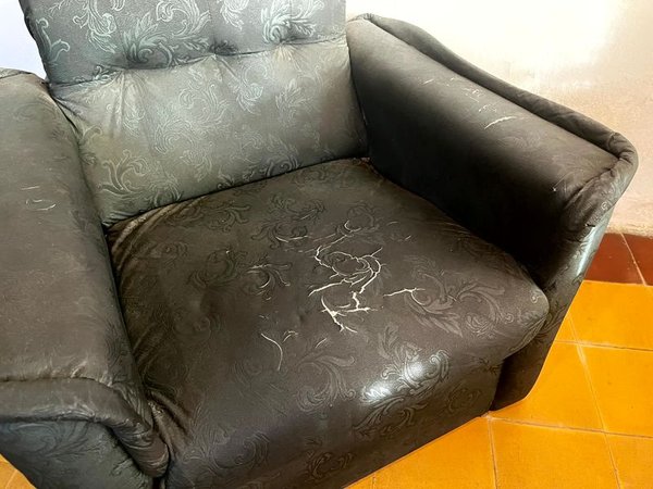 Sofá de Tres Cuerpos con Diseño Arabesco - imagen 10