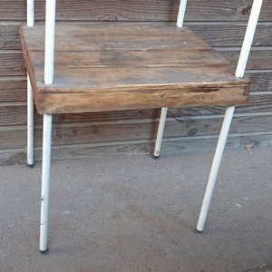 Estantería de Caño y Madera con Dos Niveles - imagen 3