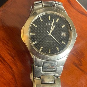 Reloj Guess Caballero Acero Inoxidable Esfera Negra - imagen 4