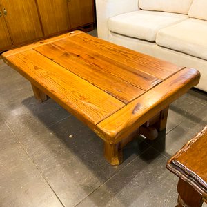 Lote anterior: Mesa de Centro Rústica de Madera Maciza
