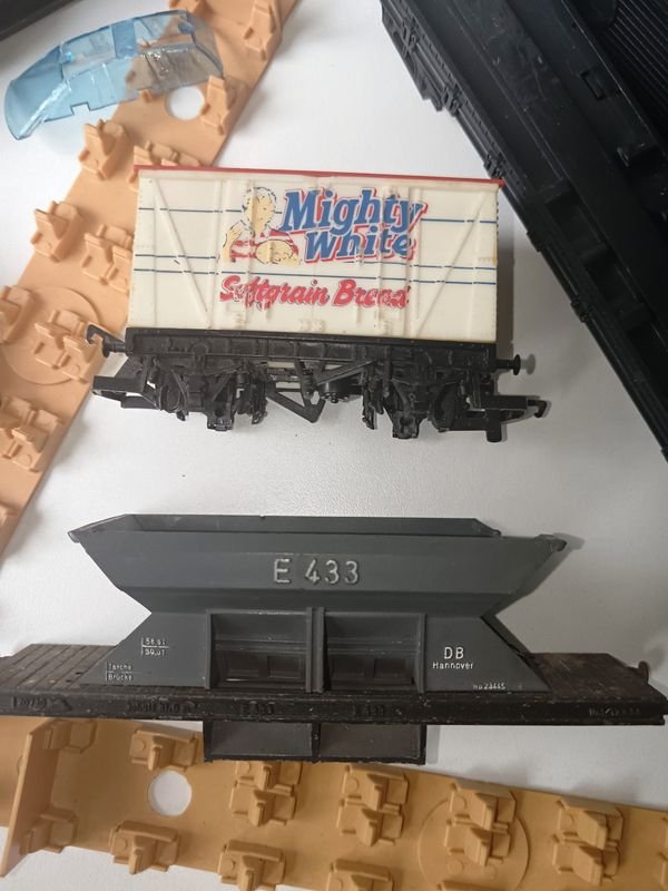 Item 895405 - Image 1