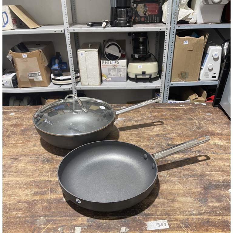 Set de 2 Sartenes de Cocina, Una con Tapa