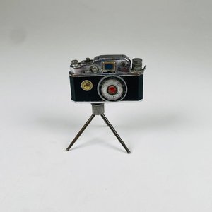 Lote anterior: Encendedor Japonés Coleccionable Estilo Cámara Fotográfica Antigua