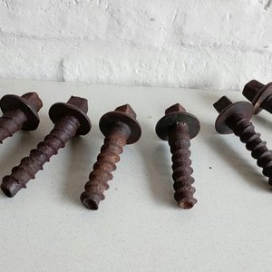 6 Tirafondos de Vía de Hierro Oxidadas - imagen 4