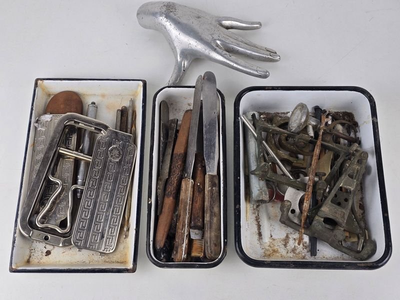 Herramientas Antiguas de Odontología y Colección