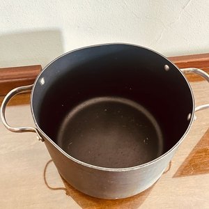 Olla con Tapa Bellagio Cookware 25 cm - imagen 3