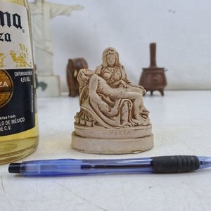 Lote de Adornos: Figuras, Abanicos, Bombonera y Calendario - imagen 15