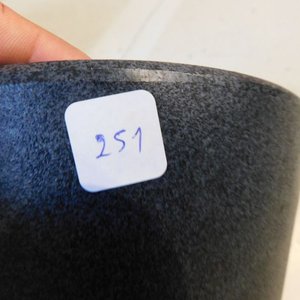 Maceta plastica negra - imagen 5