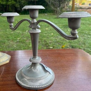 2 candelabros en aleacion de zinc y 2 en bronce - imagen 2
