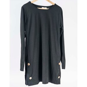 Vestido Negro Manga Larga con Botones de Madera - imagen 1