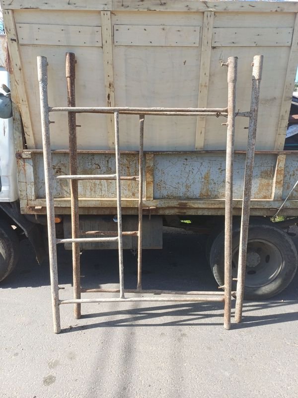 Andamio Completo con Crucetas Metálicas