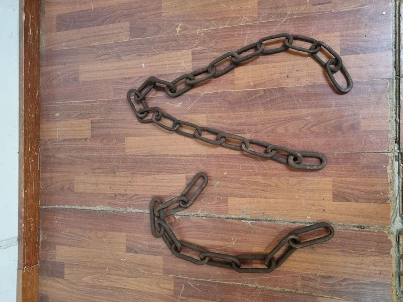 Par de Cadenas de Hierro Rústico para Decoración o Uso