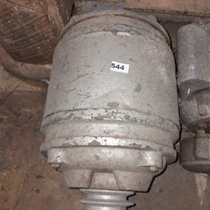 Motor Eléctrico Industrial con Polea - imagen 3