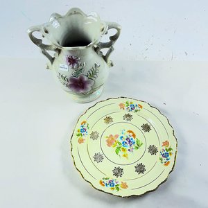 Juego de Florero con Asas y Plato Decorativo Floral - imagen 1