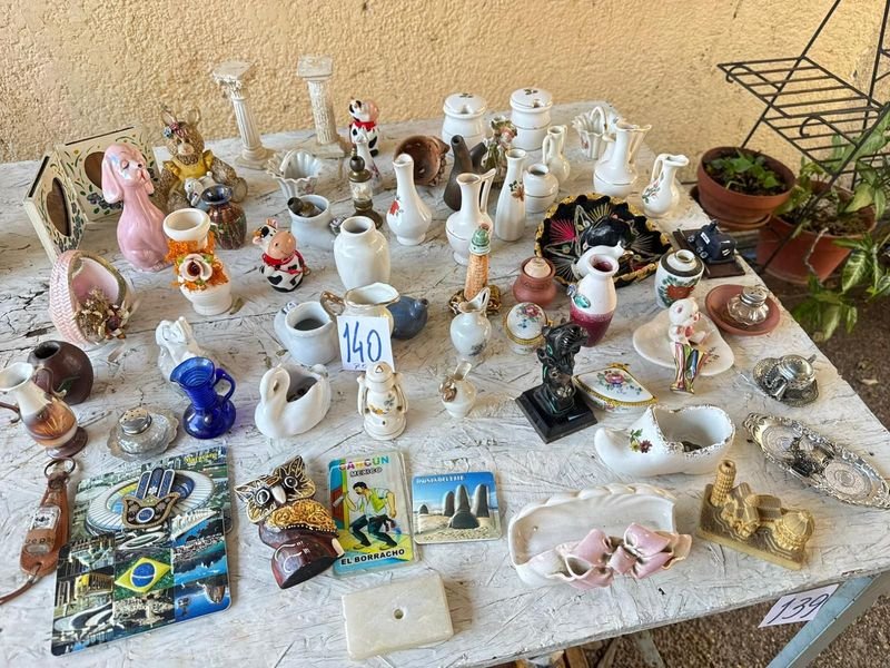 Adornos de Porcelana y Cerámica Variados - imagen 3