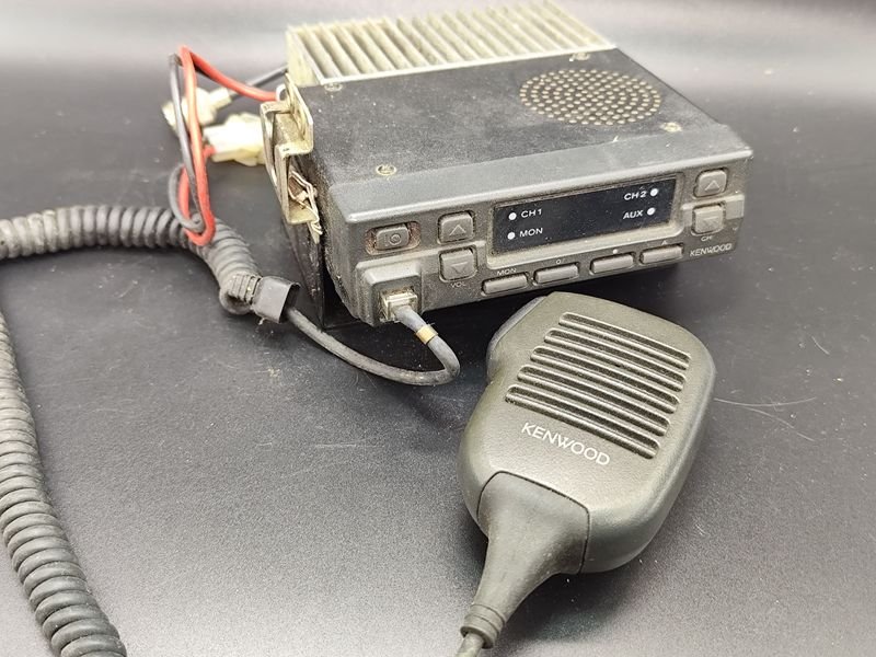 Radio Kenwood modelo TK-862 - con soporte, prende y modula perfectamente - imagen 6