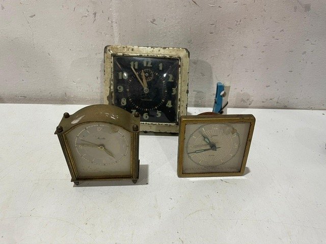 Lote siguiente: Relojes de mesa antiguos para decorar tu hogar