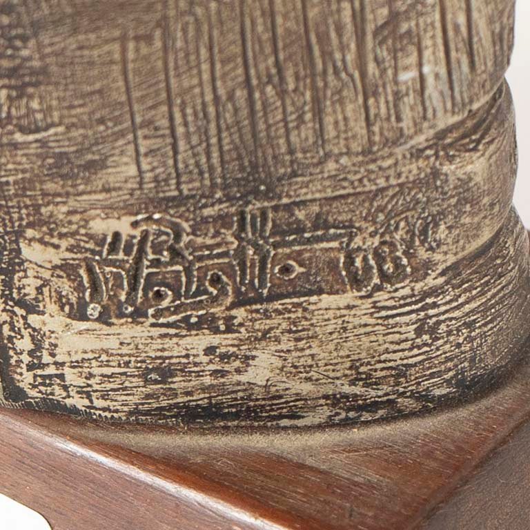 Figura de pasta con música en base de madera - imagen 2