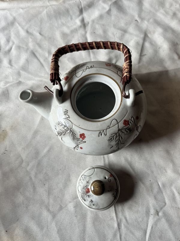 Tetera o cafetera de porcelana - imagen 2