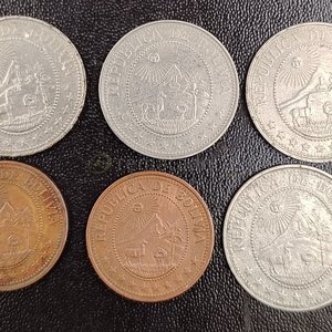 Lote anterior: Lote de 6 Monedas de Bolivia
