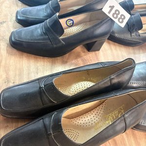 Lote de 5 Pares de Zapatos de Cuero para Mujer - Artesanales Uruguayos - imagen 3