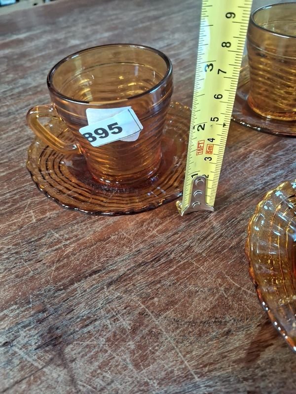 Tazas de café con platillos en vidrio - imagen 4