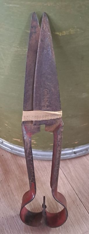 Item 854777 - Image 1