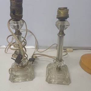 Lote de 4 Lámparas: 2 de Vidrio, 1 Flexible Amarilla y 1 de Bronce - imagen 5